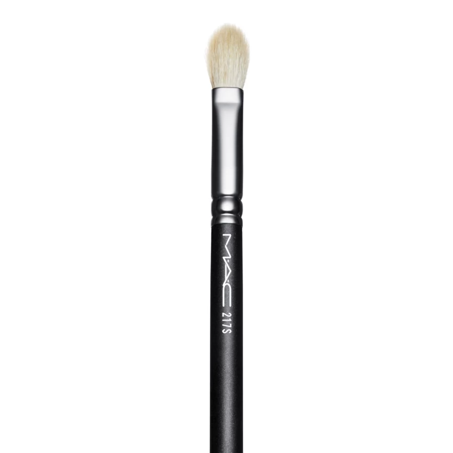 MAC COSMETICS 217S Blending Brush - Professional Makeup Brush for Seamless Blending, Black