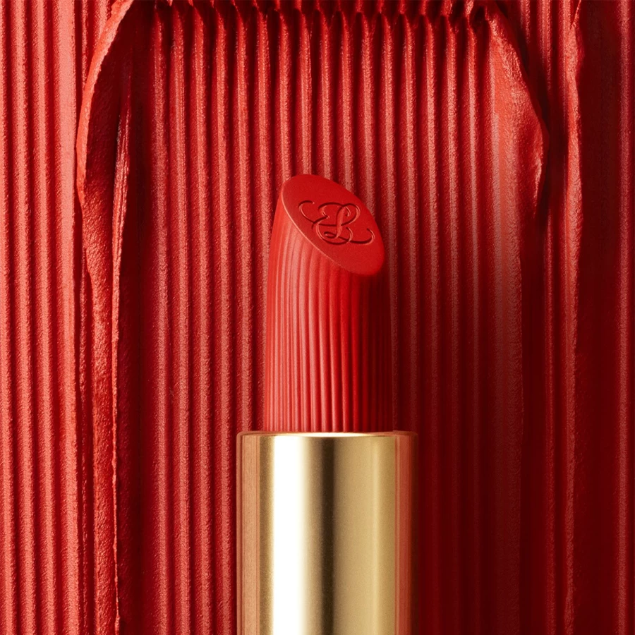 ESTÉE LAUDER Pure Color Envy Matte Lipstick - 666 Captivated Brick Red, Long-Lasting Matte Finish