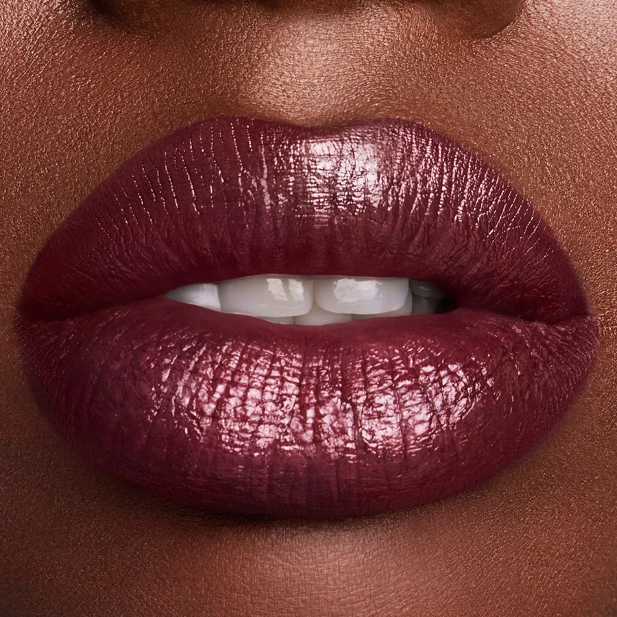ESTÉE LAUDER Pure Color Creme Lipstick in Dark Violet - Midnight Kiss 685