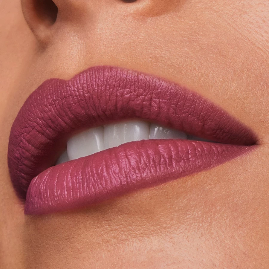 ESTÉE LAUDER Pure Color Matte Lipstick - 688 Idol, Bold Purple Matte Finish, Long-Lasting Luxury Lipstick